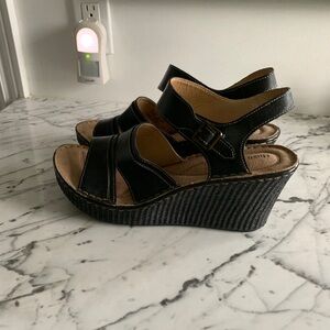 Hush Puppy Sandals 11 Medium